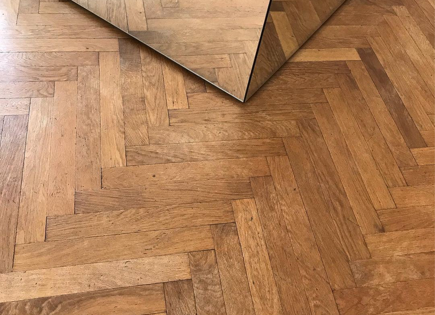 STUBBORN Flooring